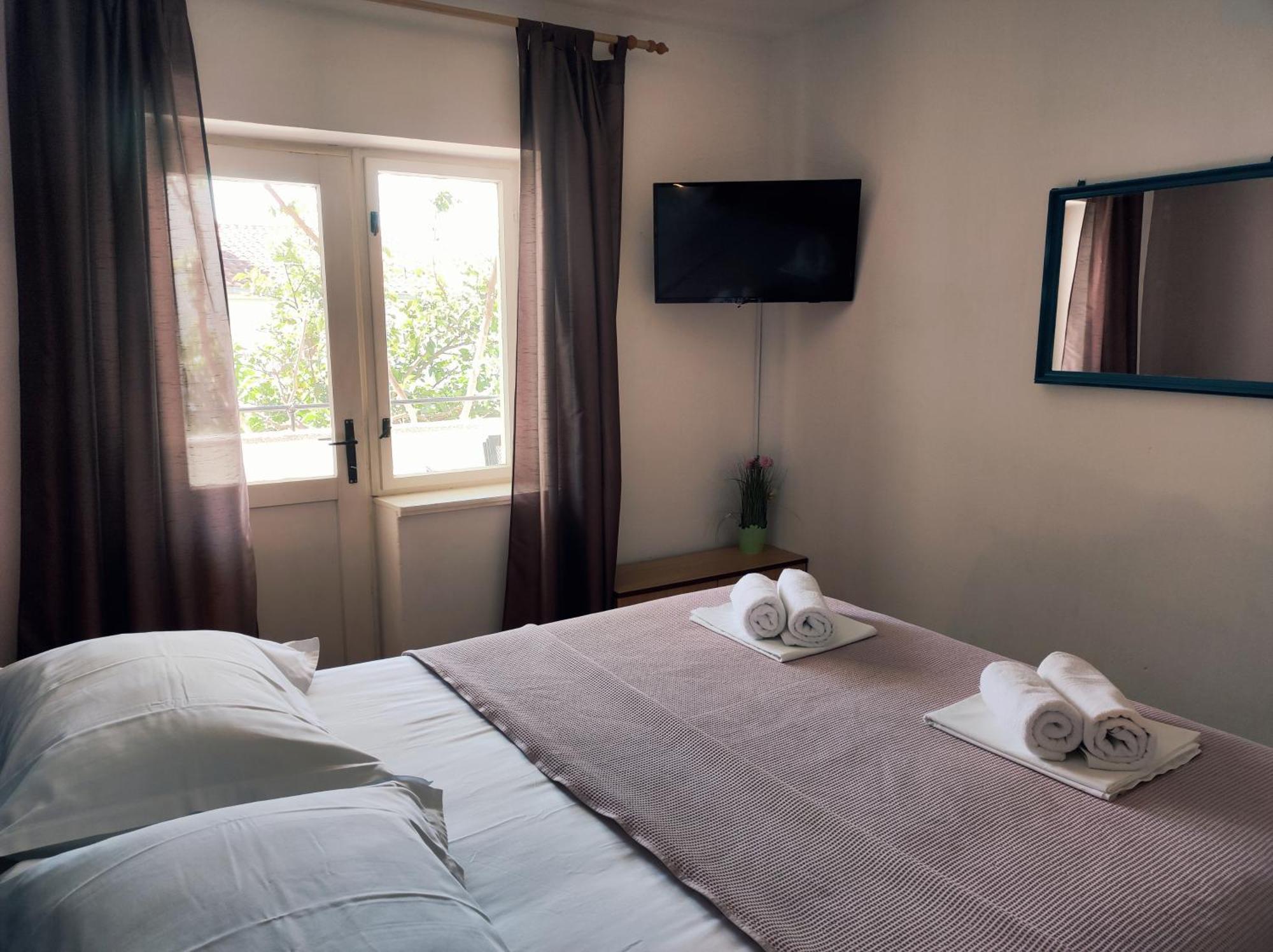 Prlic Lägenhet Makarska Exteriör bild